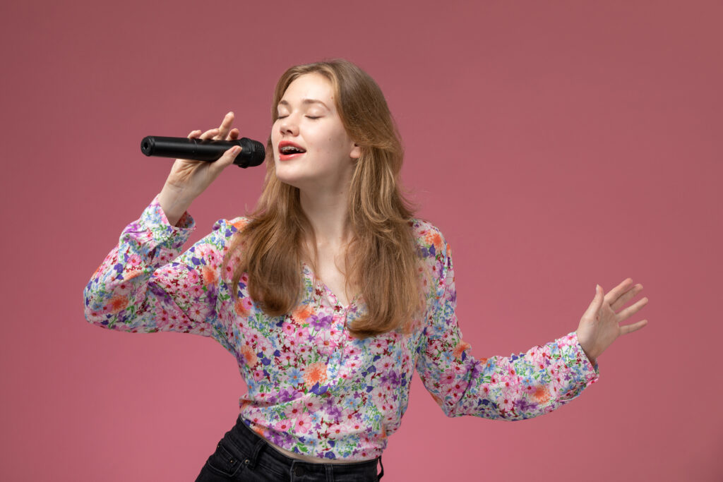 how to sing high notes without hurting